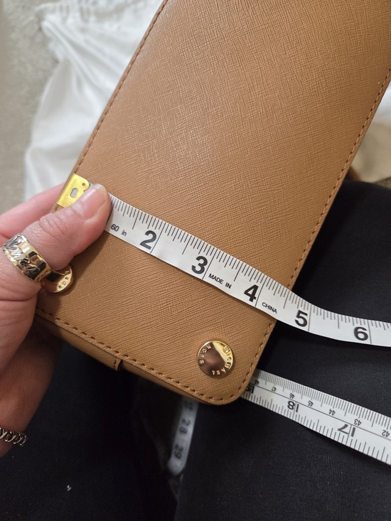 Michael Kors Savannah Large Leather Satchel - Picture 6 of 7